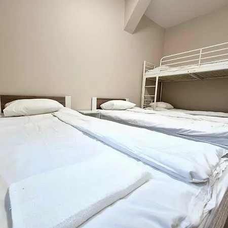 Hostel Pini - Przytulne W Centrum Krakowa Krakau