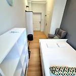Hostel Pini - Przytulne W Centrum Krakowa