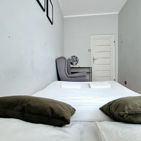 Pini - Przytulne W Centrum Krakowa Vandrerhjem *